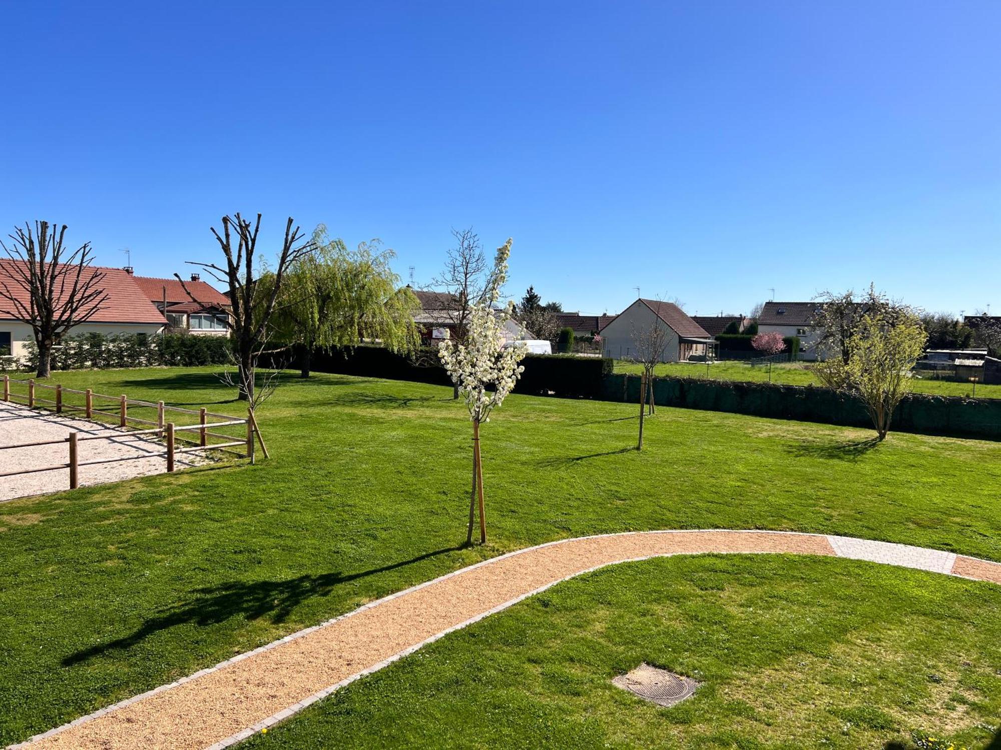 Auberge La Musardiere Chagny  Zewnętrze zdjęcie